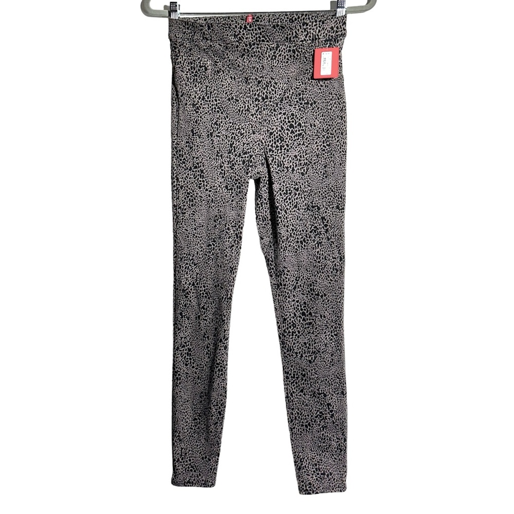 SPANX Jean-ish Leggings core shaping technology and hits at natural waist Size M